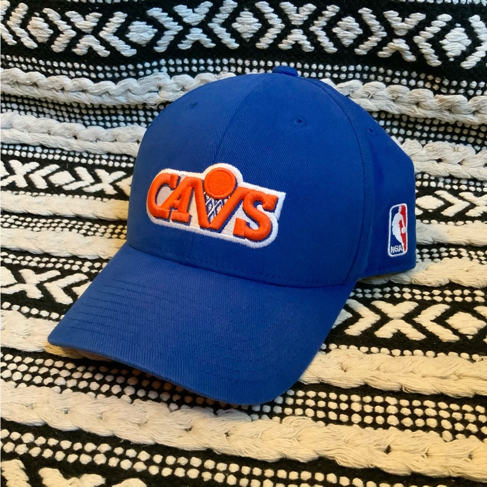 Cleveland Cavaliers Mitchell & Ness Hardwood Classics Low Profile Snapback Hat